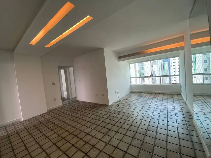 Foto 1 de Apartamento com 4 Quartos para alugar, 100m² em Boa Viagem, Recife