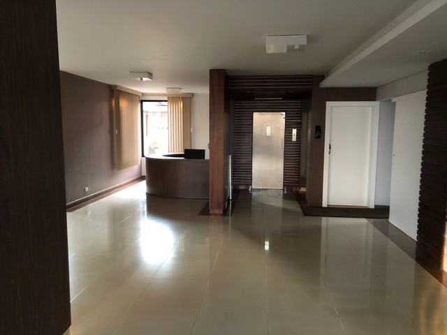 Foto 3 de Apartamento com 4 Quartos à venda, 300m² em Jardim Aclimação, Maringá