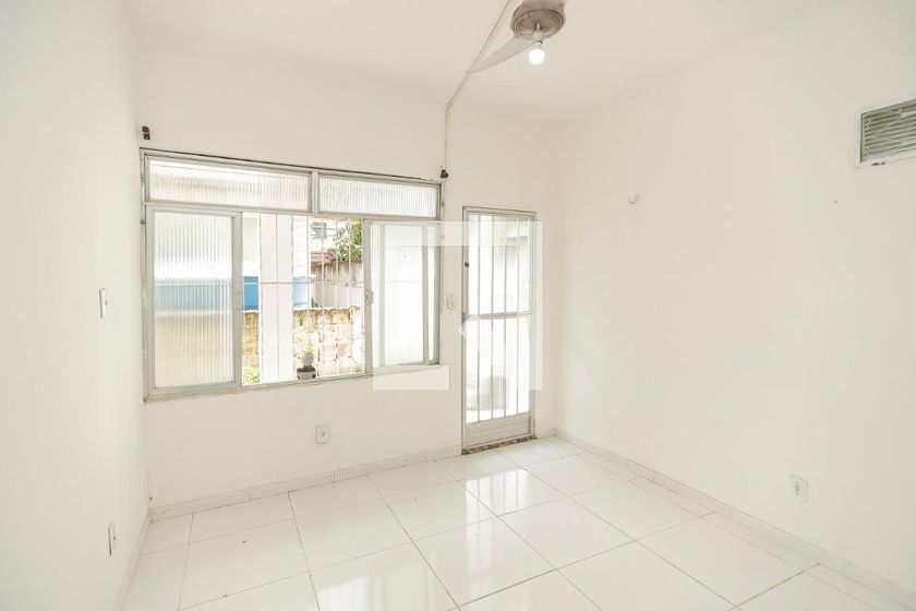Foto 3 de Casa com 1 Quarto para alugar, 50m² em Engenho De Dentro, Rio de Janeiro