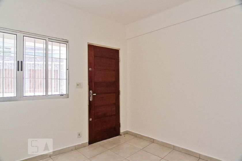 Foto 3 de Casa com 3 Quartos para alugar, 80m² em Santana, São Paulo