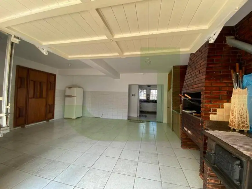Foto 5 de Casa com 3 Quartos à venda, 218m² em São José, São Leopoldo