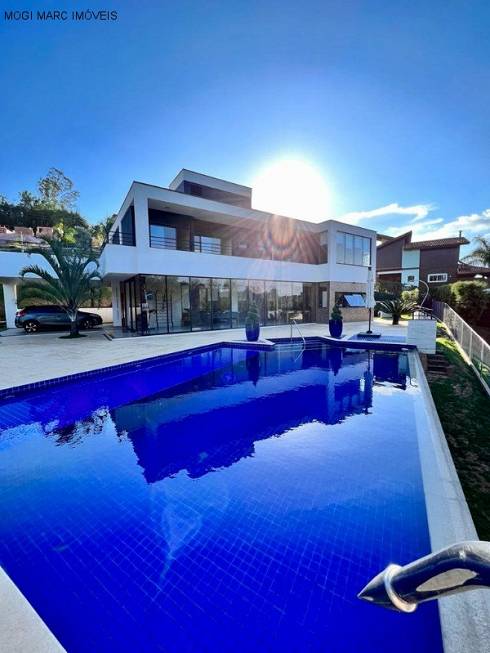Foto 1 de Casa de Condomínio com 4 Quartos à venda, 442m² em Fazenda Palao Alpes de Guararema, Guararema