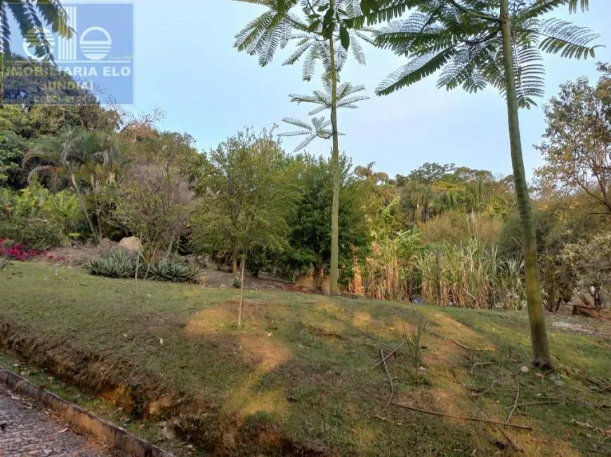 Foto 4 de Chácara com 2 Quartos à venda, 300m² em Parque Valinhos, Valinhos