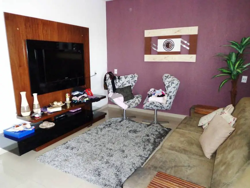 Foto 1 de Sobrado com 3 Quartos à venda, 250m² em São Bernardo, Campinas