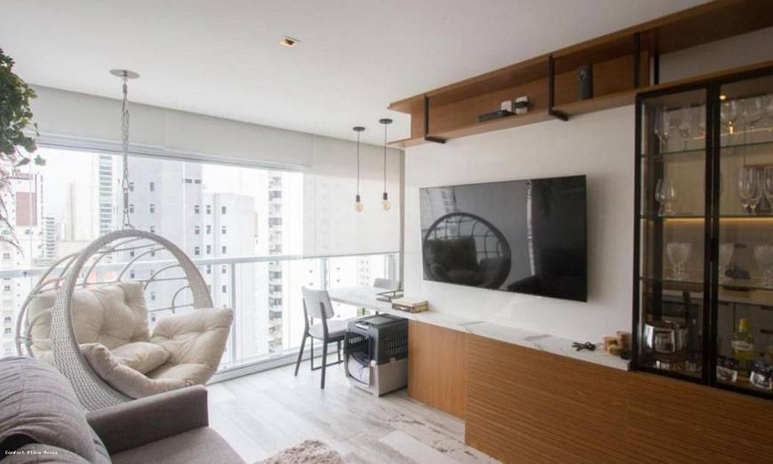 Foto 1 de Apartamento com 1 Quarto à venda, 40m² em Campo Belo, São Paulo