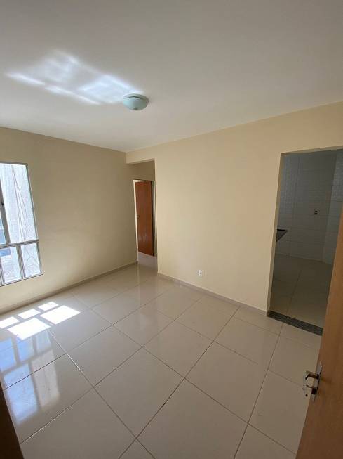 Foto 1 de Apartamento com 2 Quartos para alugar, 44m² em Pedra Descanso, Feira de Santana
