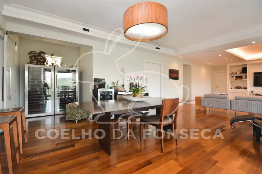 Foto 5 de Apartamento com 3 Quartos à venda, 202m² em Alphaville, Barueri