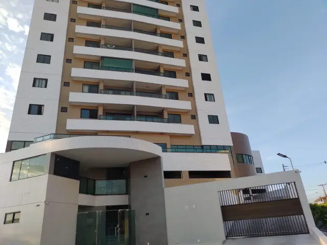Foto 1 de Apartamento com 3 Quartos à venda, 110m² em Centro, Petrolina