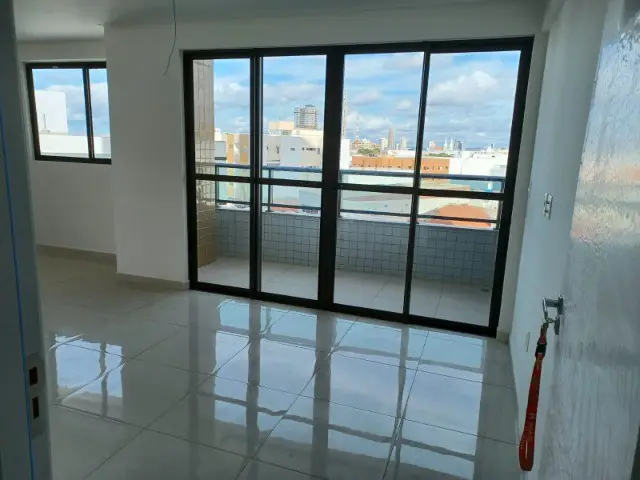 Foto 5 de Apartamento com 3 Quartos à venda, 110m² em Centro, Petrolina