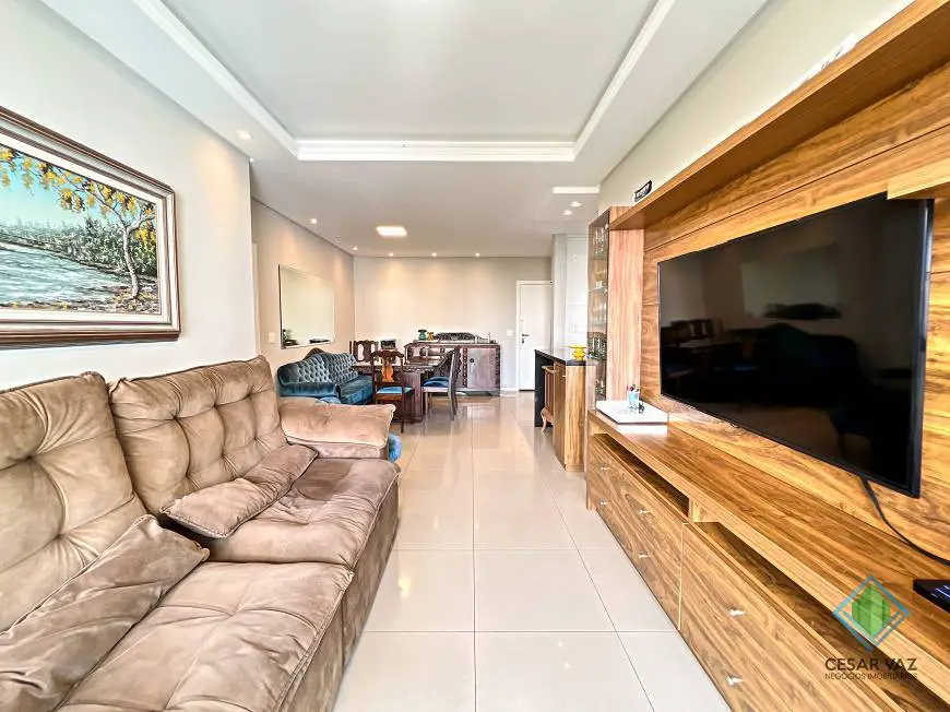 Foto 1 de Apartamento com 3 Quartos à venda, 106m² em Estreito, Florianópolis