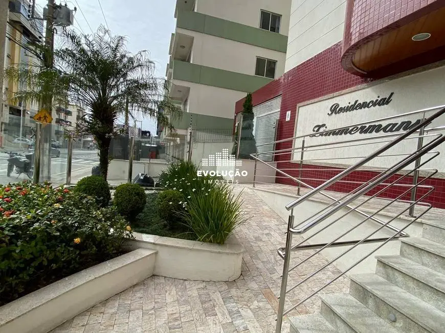 Foto 3 de Apartamento com 3 Quartos à venda, 118m² em Kobrasol, São José