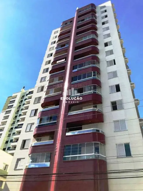 Foto 1 de Apartamento com 3 Quartos à venda, 146m² em Kobrasol, São José