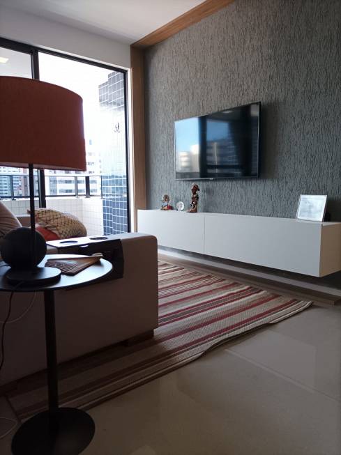 Foto 2 de Apartamento com 3 Quartos à venda, 84m² em Ponta Verde, Maceió