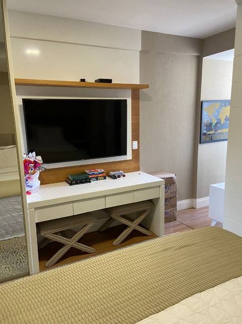 Foto 5 de Apartamento com 3 Quartos à venda, 121m² em Praia do Canto, Vitória