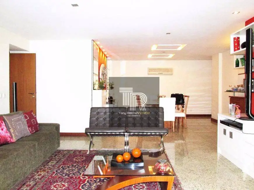 Foto 3 de Apartamento com 4 Quartos à venda, 180m² em Icaraí, Niterói