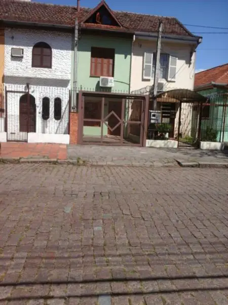 Foto 1 de Casa com 2 Quartos à venda, 92m² em Santana, Porto Alegre