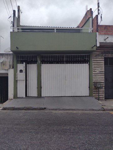 Foto 1 de Casa com 2 Quartos à venda, 160m² em Vila Ana Maria, Ferraz de Vasconcelos