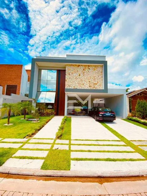 Foto 1 de Casa de Condomínio com 5 Quartos à venda, 343m² em , Eusébio