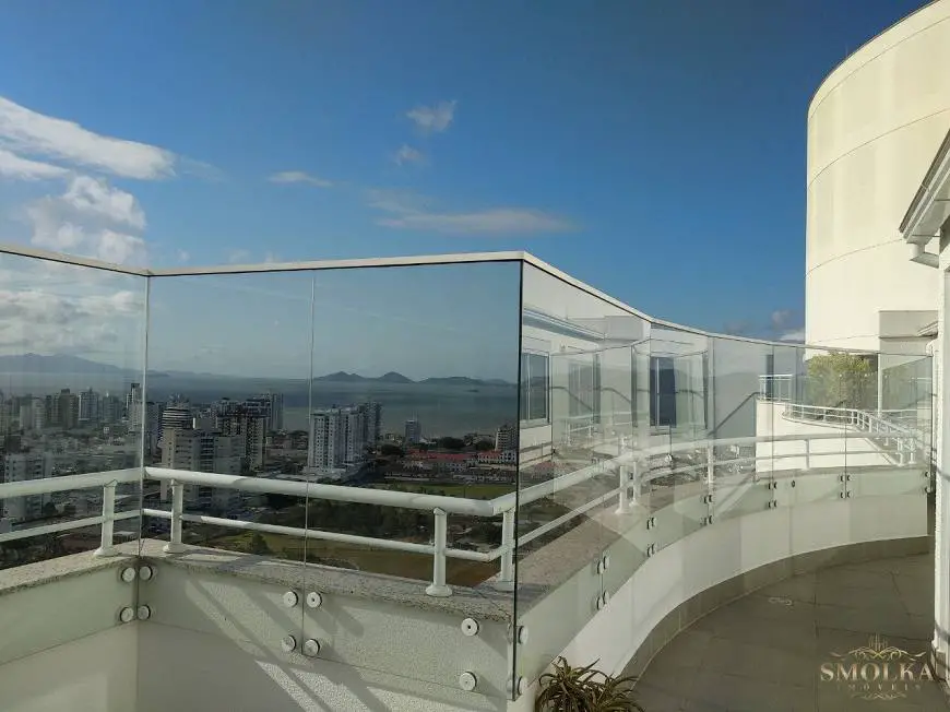 Foto 1 de Cobertura com 3 Quartos à venda, 173m² em Estreito, Florianópolis