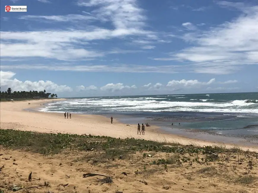 Foto 1 de Lote/Terreno à venda, 630m² em Praia do Forte, Mata de São João