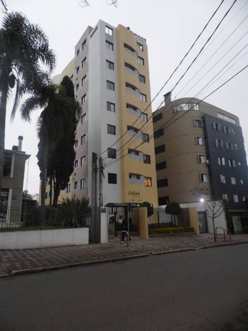 Foto 1 de Apartamento com 1 Quarto para alugar, 40m² em Centro, Curitiba