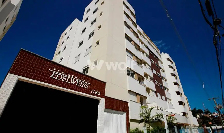 Foto 2 de Apartamento com 2 Quartos à venda, 91m² em Capoeiras, Florianópolis