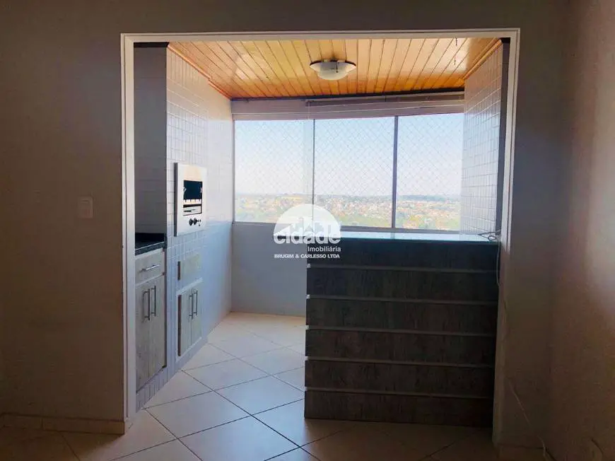 Foto 2 de Apartamento com 2 Quartos à venda, 109m² em Centro, Cascavel