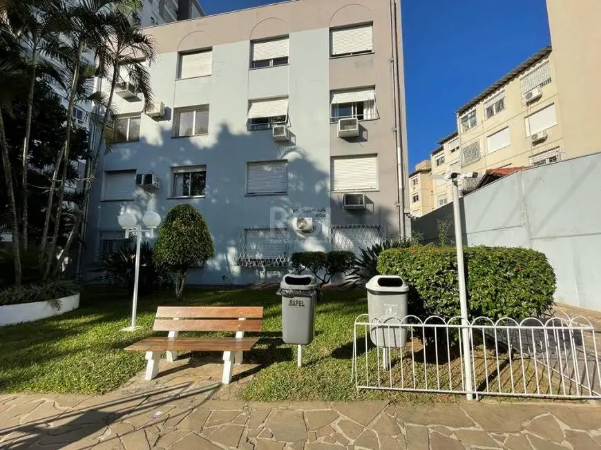 Foto 2 de Apartamento com 2 Quartos à venda, 61m² em Cristo Redentor, Porto Alegre
