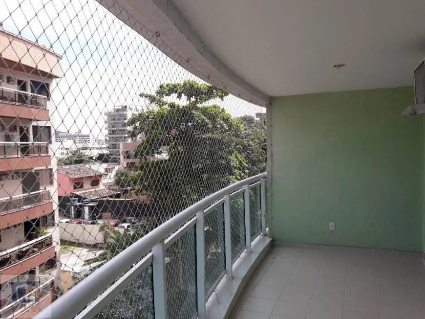 Foto 4 de Apartamento com 2 Quartos para alugar, 92m² em Freguesia- Jacarepaguá, Rio de Janeiro