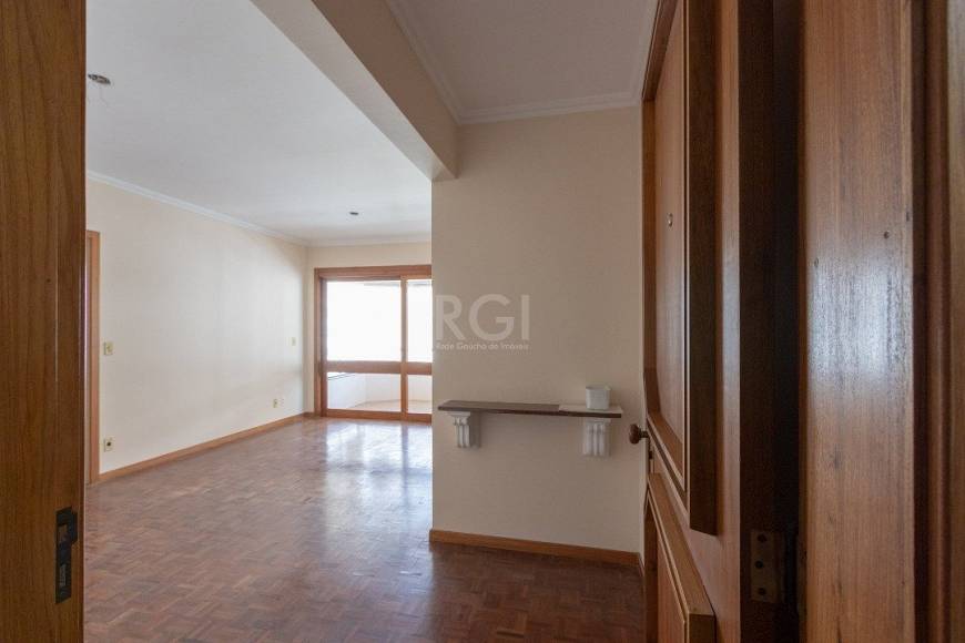 Foto 2 de Apartamento com 2 Quartos à venda, 111m² em Menino Deus, Porto Alegre