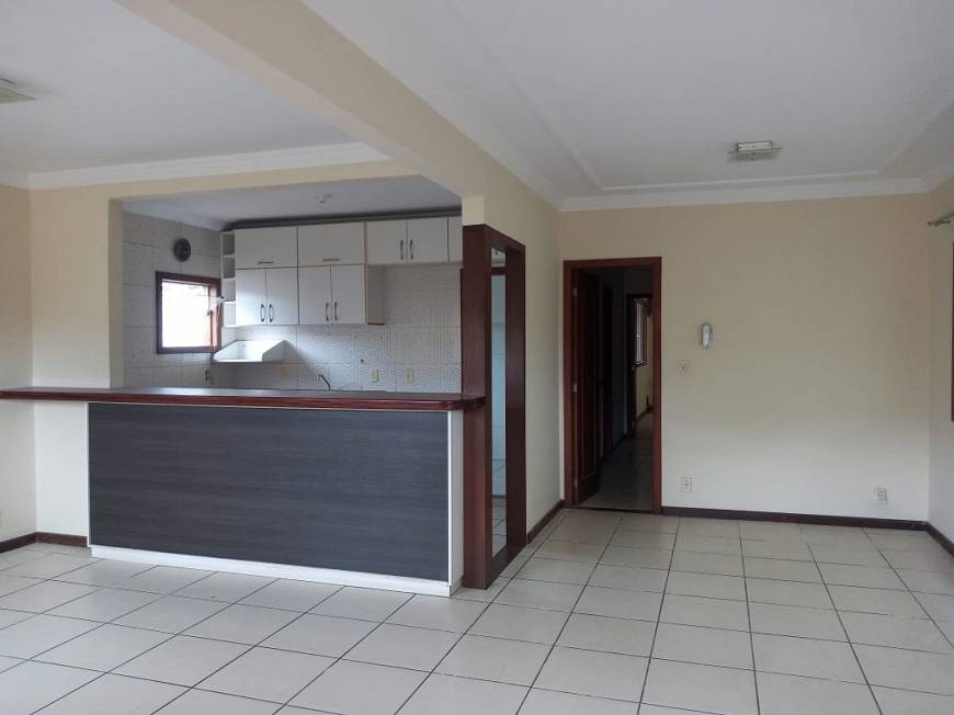 Foto 4 de Apartamento com 2 Quartos para alugar, 90m² em Miramar, Macaé