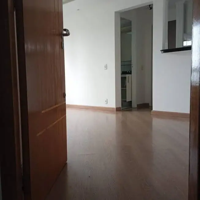 Foto 3 de Apartamento com 2 Quartos para alugar, 50m² em Vila Ema, São Paulo