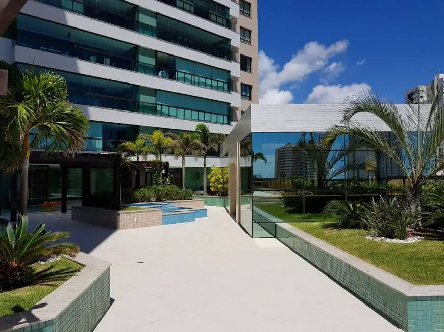 Foto 1 de Apartamento com 3 Quartos à venda, 165m² em Atalaia, Aracaju