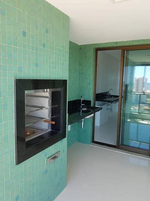 Foto 2 de Apartamento com 3 Quartos à venda, 165m² em Atalaia, Aracaju