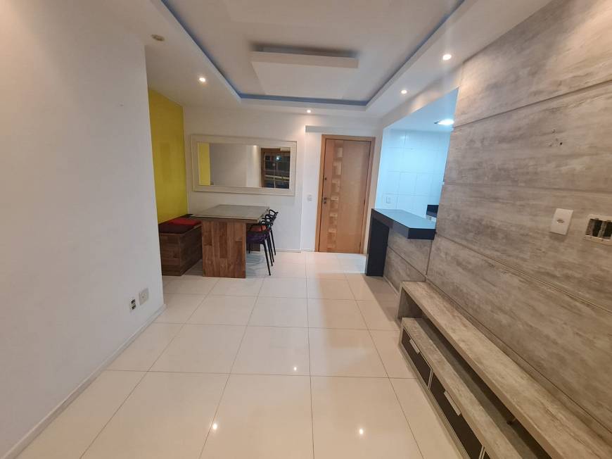 Foto 2 de Apartamento com 3 Quartos para alugar, 85m² em Barra da Tijuca, Rio de Janeiro