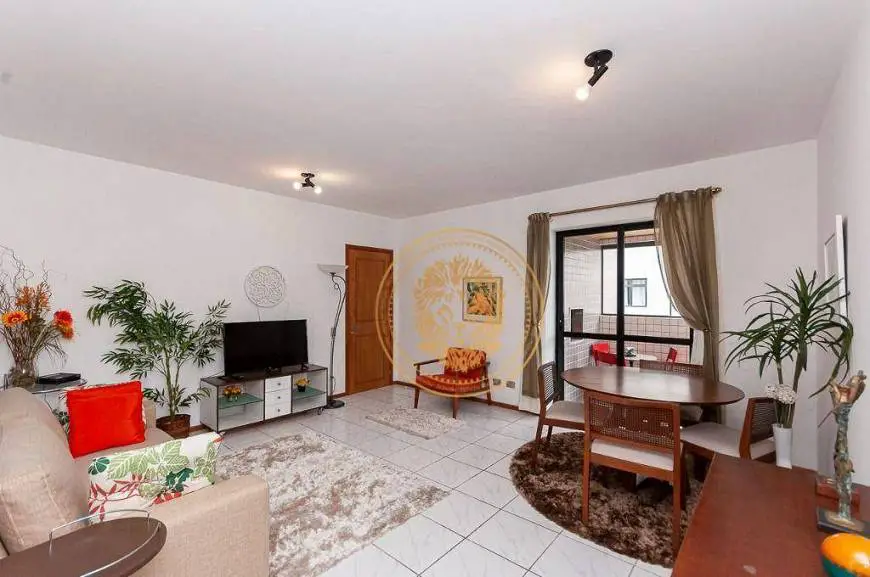 Foto 1 de Apartamento com 3 Quartos para alugar, 98m² em Champagnat, Curitiba