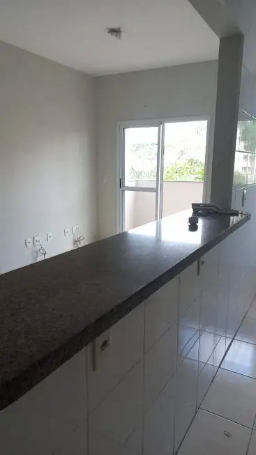 Foto 4 de Apartamento com 3 Quartos para alugar, 70m² em Consil, Cuiabá