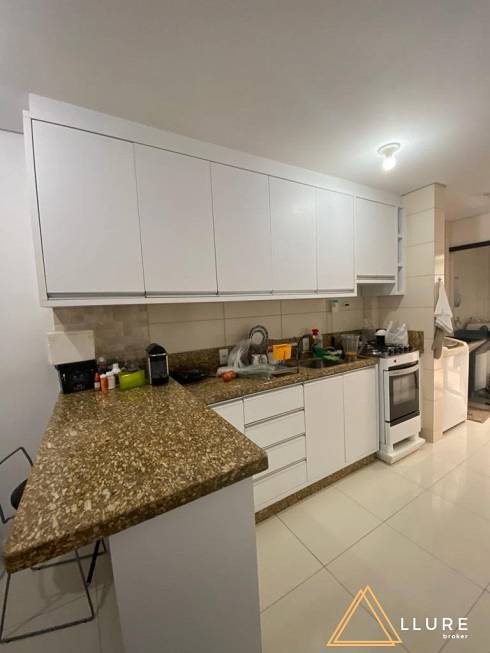 Foto 1 de Apartamento com 3 Quartos à venda, 77m² em Itacolomi, Balneário Piçarras