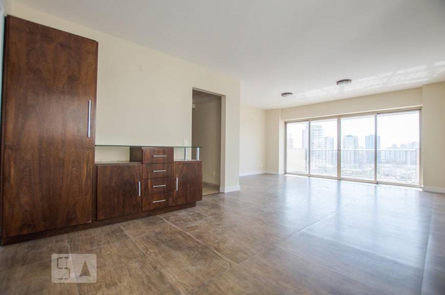Foto 1 de Apartamento com 3 Quartos para alugar, 135m² em Perdizes, São Paulo