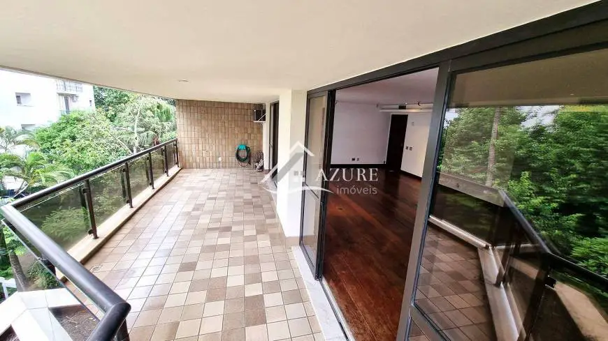 Foto 2 de Apartamento com 4 Quartos à venda, 251m² em Jardim Botânico, Rio de Janeiro
