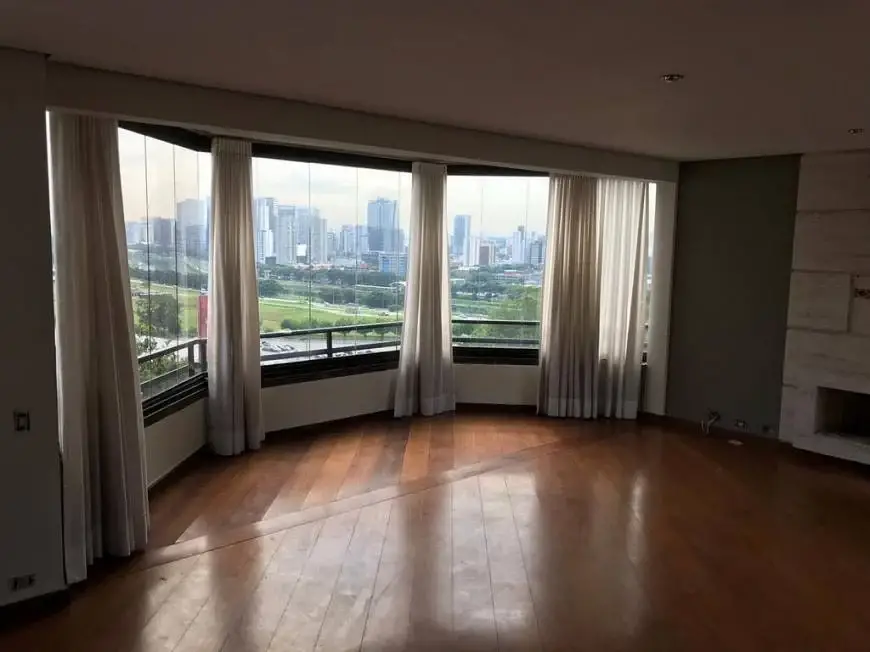 Foto 1 de Apartamento com 5 Quartos à venda, 360m² em Panamby, São Paulo
