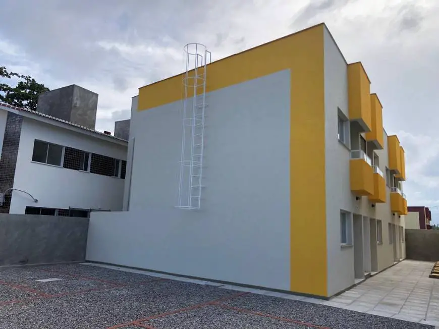 Foto 2 de Casa com 2 Quartos à venda, 49m² em Pau Amarelo, Paulista