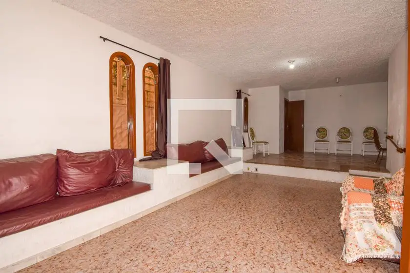 Foto 2 de Casa com 3 Quartos para alugar, 200m² em Jardim Virgínia , Guarujá