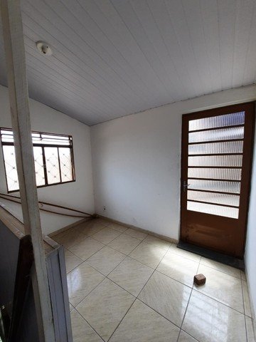 Foto 5 de Casa com 3 Quartos para alugar, 65m² em Planalto, Belo Horizonte