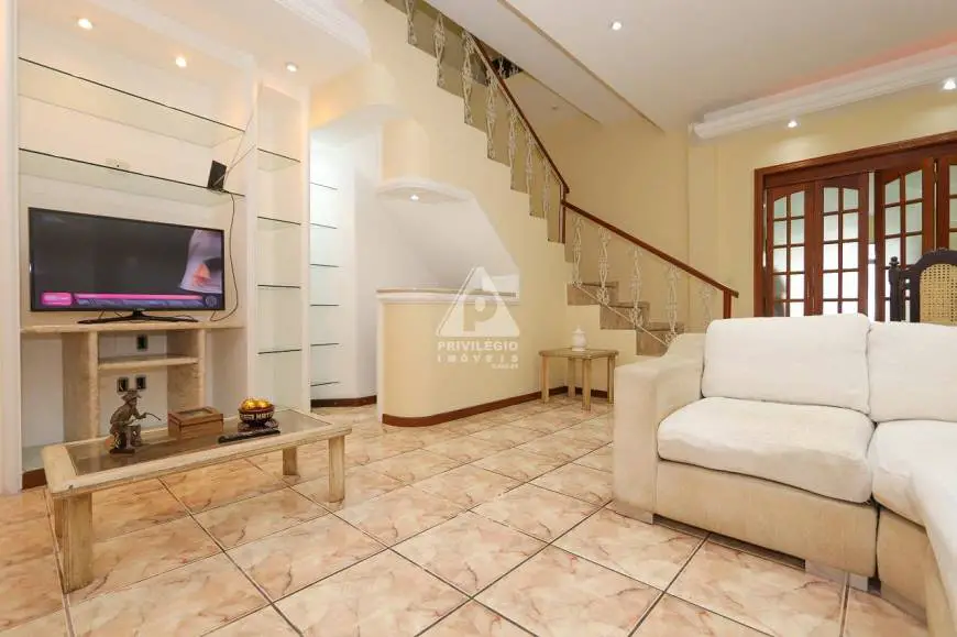 Foto 1 de Casa com 3 Quartos à venda, 87m² em Santa Teresa, Rio de Janeiro