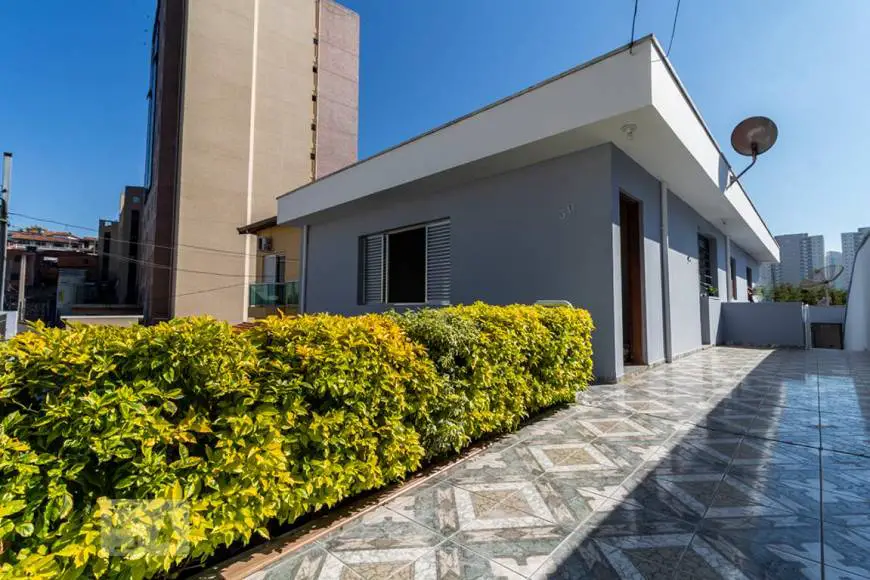 Foto 1 de Casa com 3 Quartos para alugar, 168m² em Vila Boa Vista, Barueri