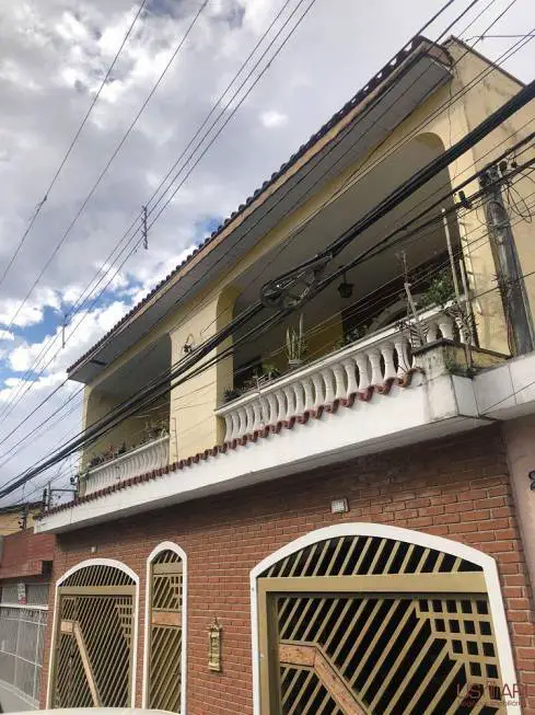 Foto 1 de Casa com 3 Quartos para alugar, 300m² em Vila Marieta, São Paulo