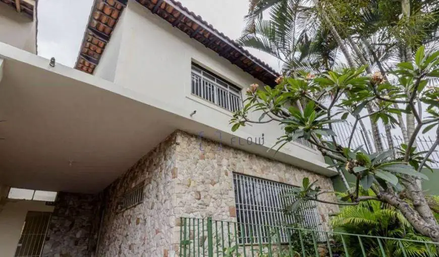 Foto 1 de Casa com 4 Quartos para venda ou aluguel, 285m² em Bosque da Saúde, São Paulo