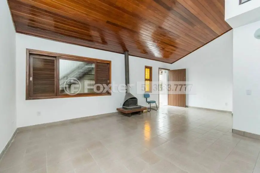Foto 2 de Casa com 4 Quartos à venda, 324m² em Sarandi, Porto Alegre