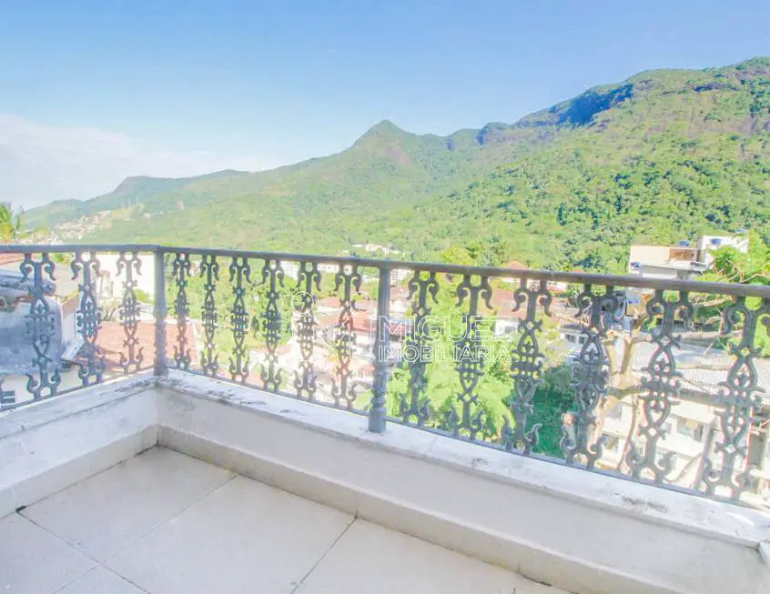 Foto 3 de Casa com 7 Quartos à venda, 213m² em Alto da Boa Vista, Rio de Janeiro